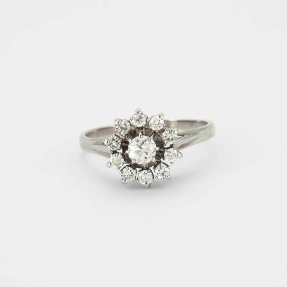 Bague Fleur en Or Gris, Diamants
