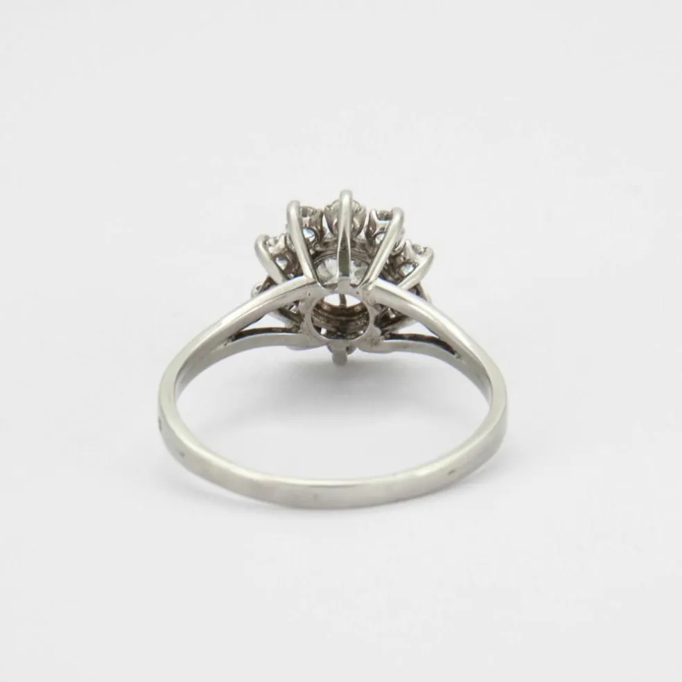 Bague Fleur en Or Gris, Diamants