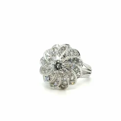Bague Fleur Or blanc et Diamants