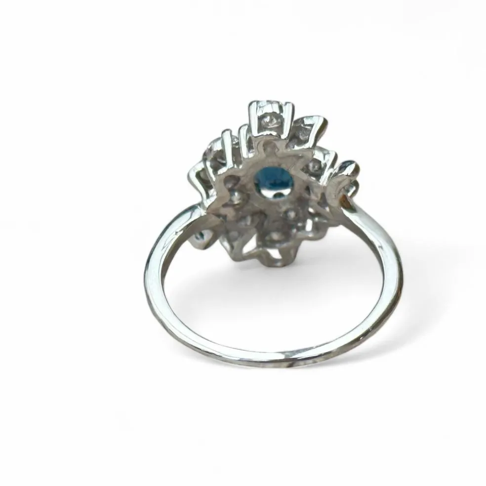 Bague fleur saphir et diamants
