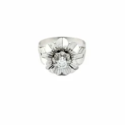 Bague florale en or blanc et diamant