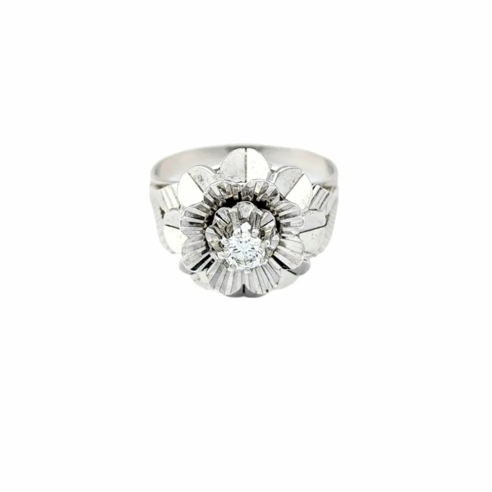 Bague florale en or blanc et diamant
