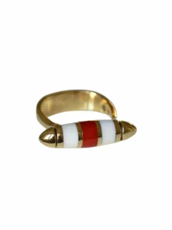 Bague fuseau moderniste or et corail