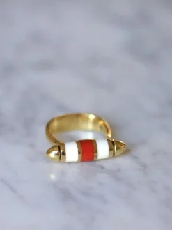 Bague fuseau moderniste or et corail