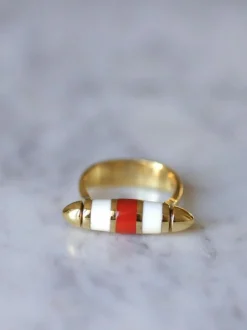 Bague fuseau moderniste or et corail