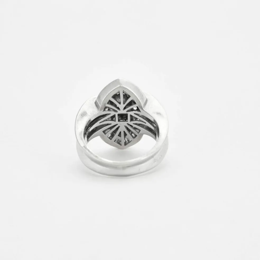 Bague godronné or et diamants