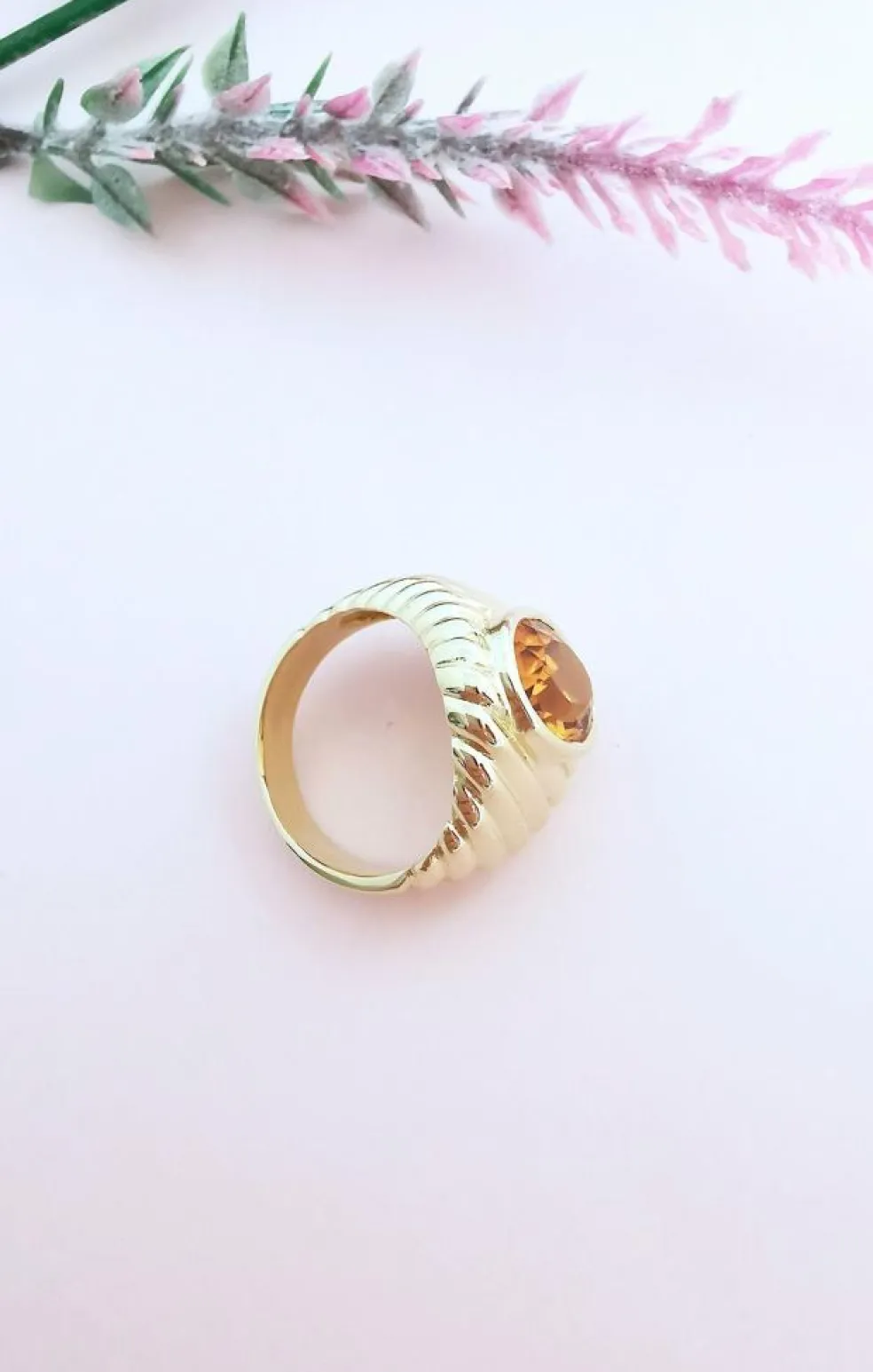 Bague godronnée or jaune Citrine Madère