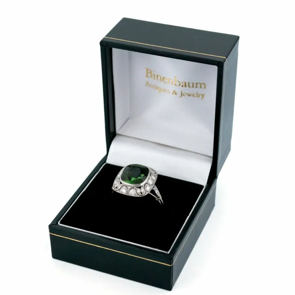 Bague grappe de diamants et tourmaline en platine