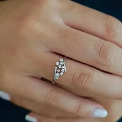 Bague grappe diamants or blanc