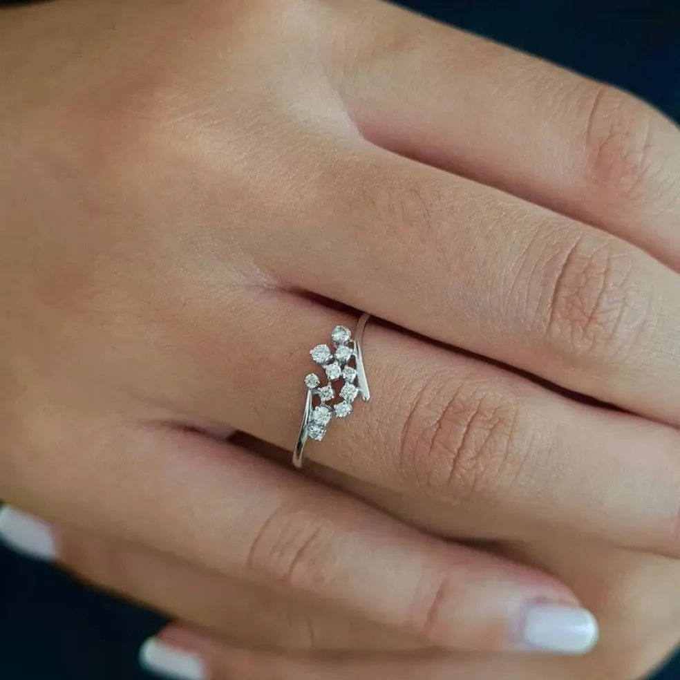 Bague grappe diamants or blanc