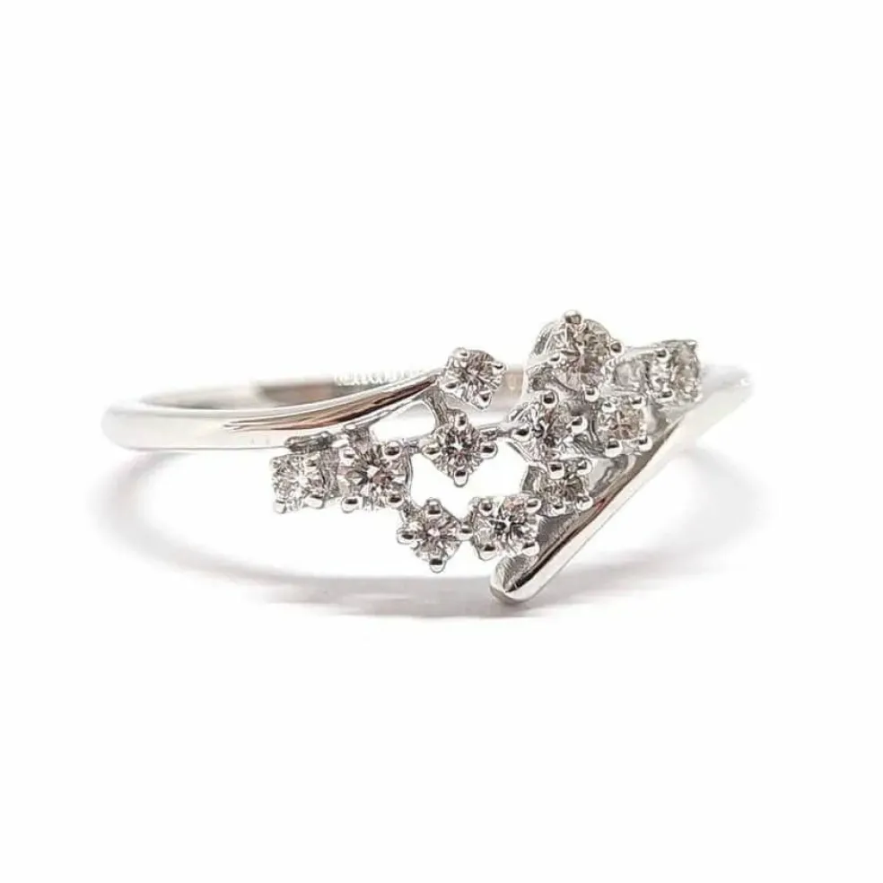 Bague grappe diamants or blanc