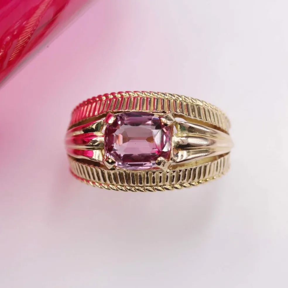 Bague grenat malaya et or