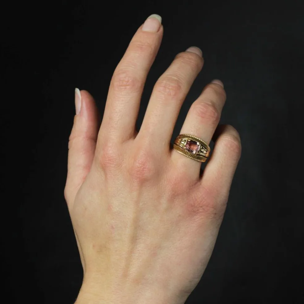 Bague grenat malaya et or