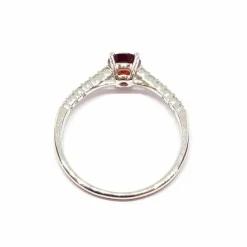 Bague grenat rond diamants or blanc
