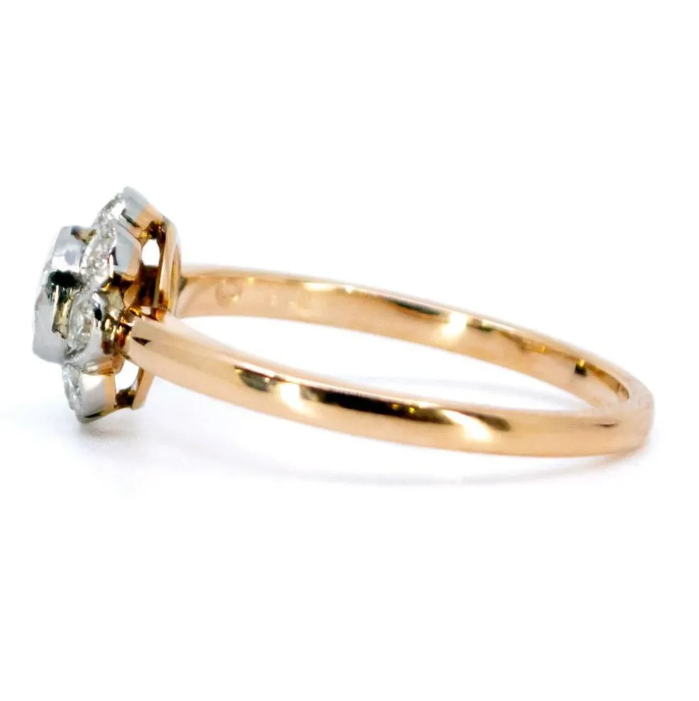 Bague halo en platine et diamants