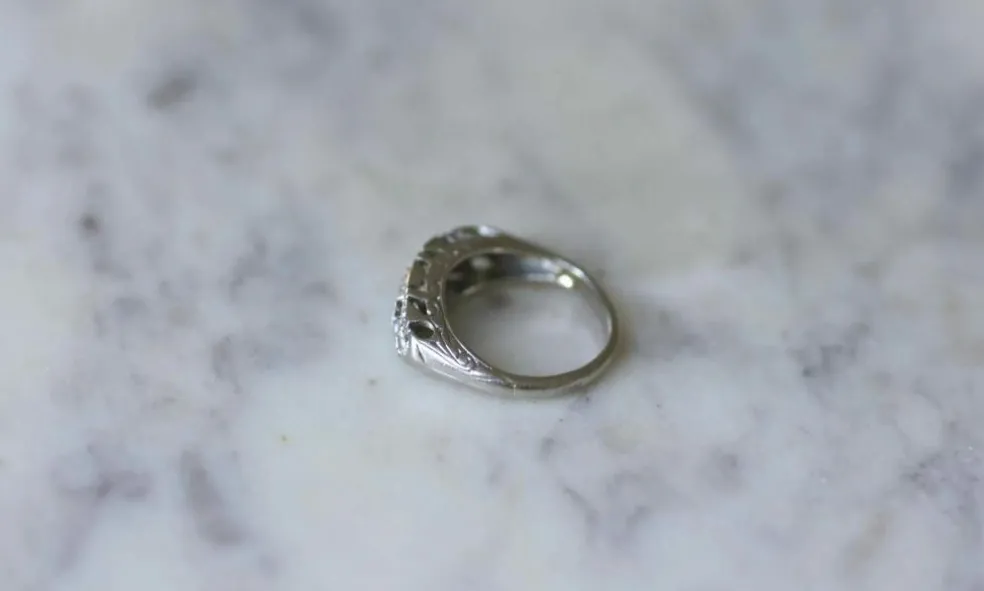 Bague Jarretière Art Déco
