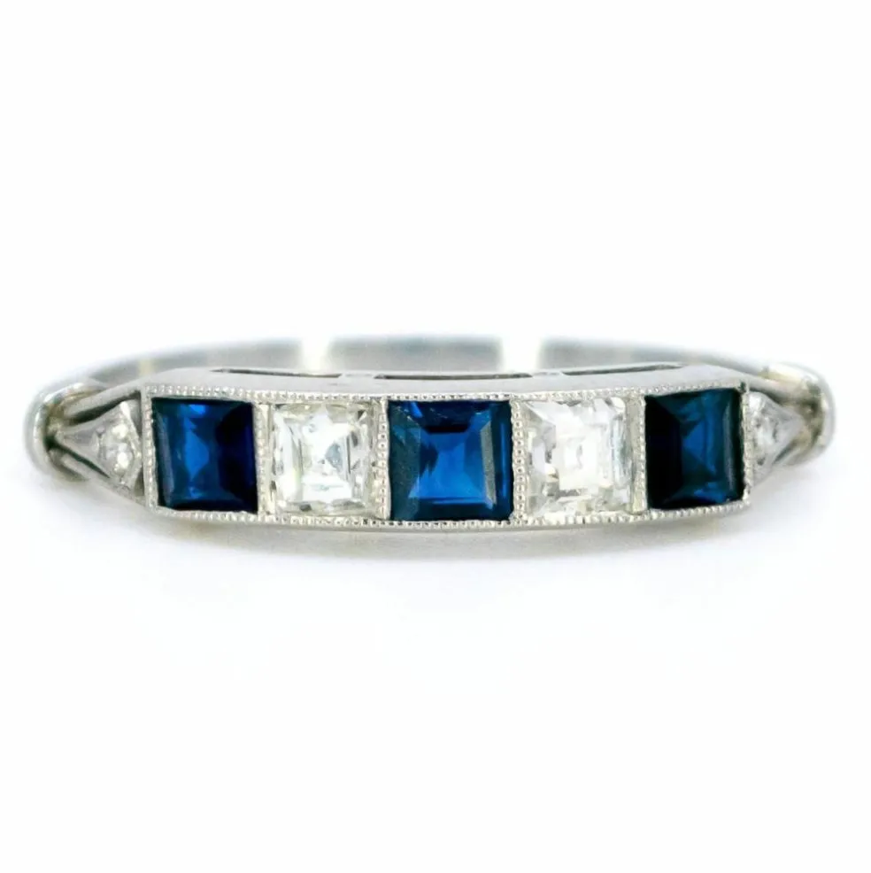 Bague Jarretière Diamants, Saphirs