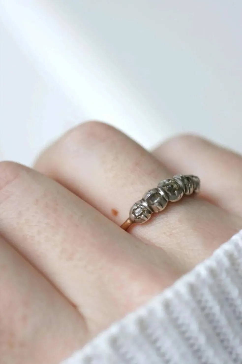 Bague jarretière diamants taillés en table