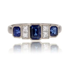 Bague jarretière saphirs et diamants