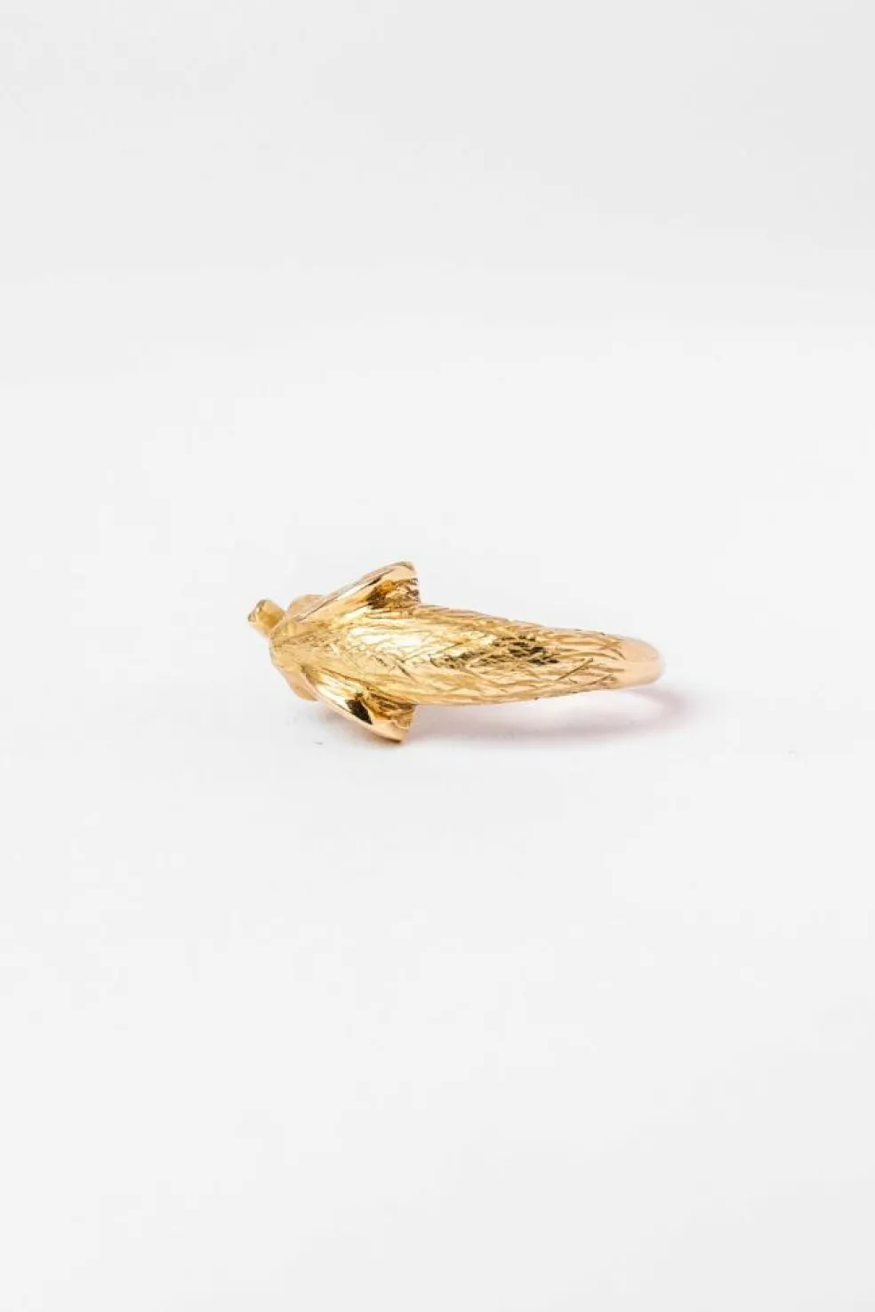 Bague JEAN ET PIERRE BELLIN Eléphant en or jaune et onyx