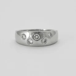 Bague jonc 5 Diamants