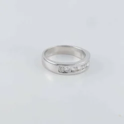 Bague Jonc 7 Diamants