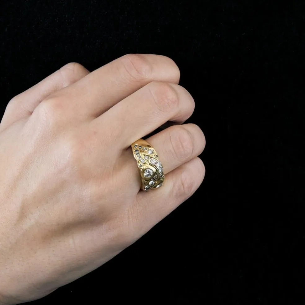 Bague jonc or jaune et Diamant