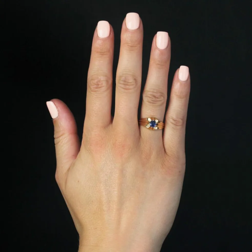 Bague jonc ancien saphir