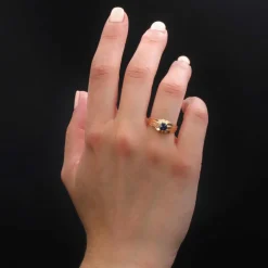 Bague jonc ancien saphir