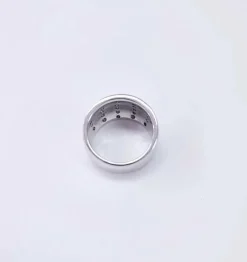 Bague jonc bandeau or blanc diamant