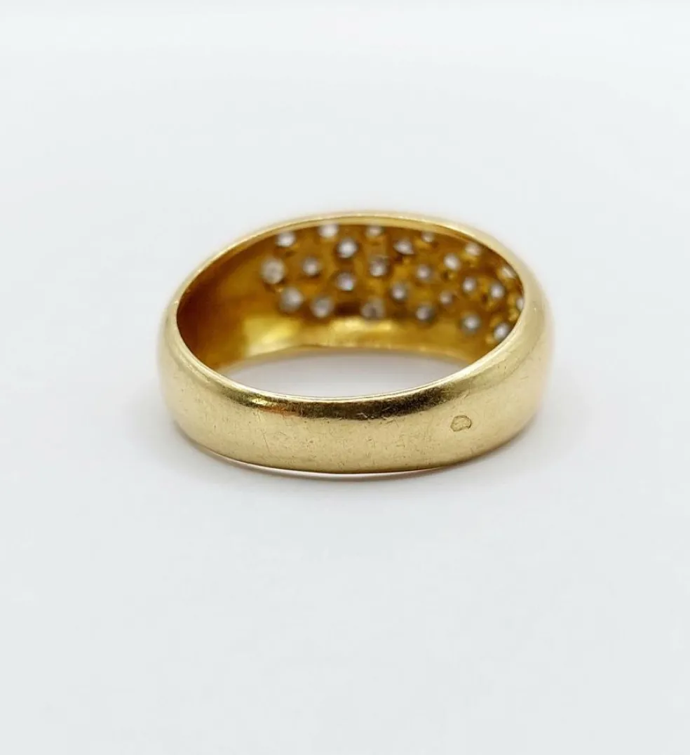 Bague jonc bombée or jaune 18k pavé 0,65 carats de diamants taille brillant