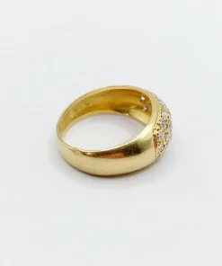 Bague jonc bombée or jaune 18k pavé 0,65 carats de diamants taille brillant