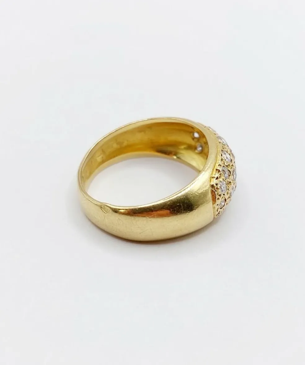 Bague jonc bombée or jaune 18k pavé 0,65 carats de diamants taille brillant