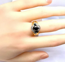 Bague jonc en or jaune en saphirs et diamants
