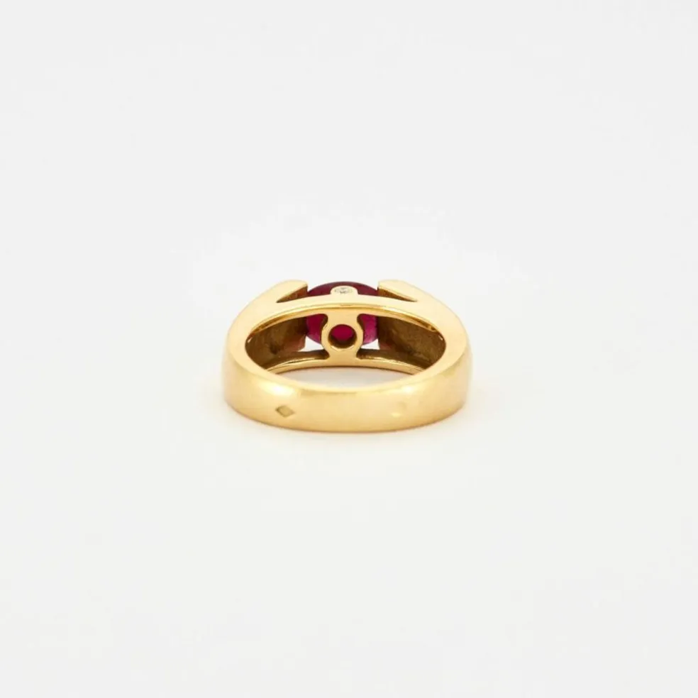 Bague jonc en or, rubis et diamants