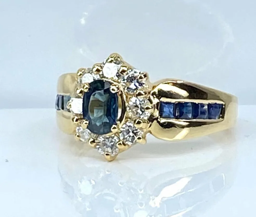 Bague jonc marguerite en or jaune en saphirs et diamants