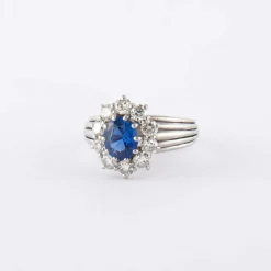 Bague Jonc Marguerite platine, saphir, diamants