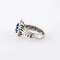 Bague Jonc Marguerite platine, saphir, diamants