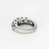 Bague jonc or blanc, diamants et saphir