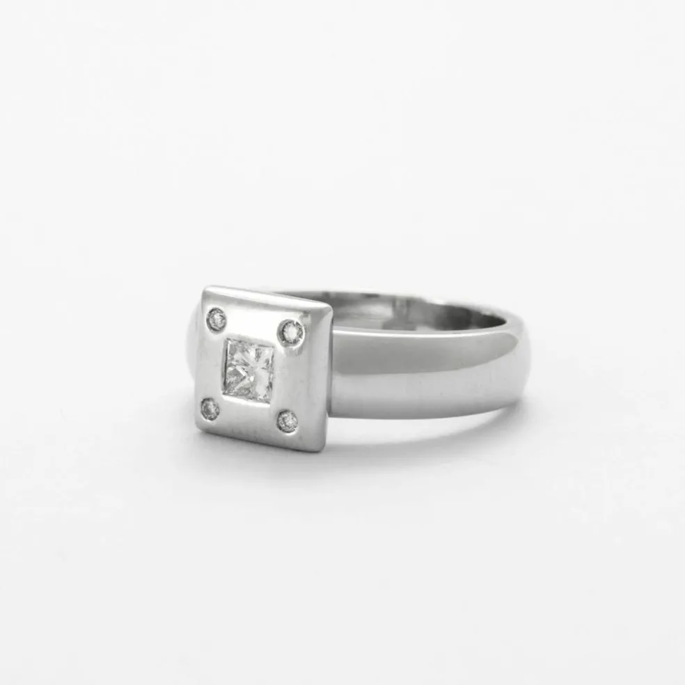 Bague Jonc Or Gris et Diamants