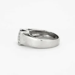 Bague jonc or gris saphir et diamants