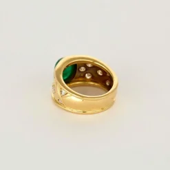 Bague jonc or jaune, émeraude et diamants