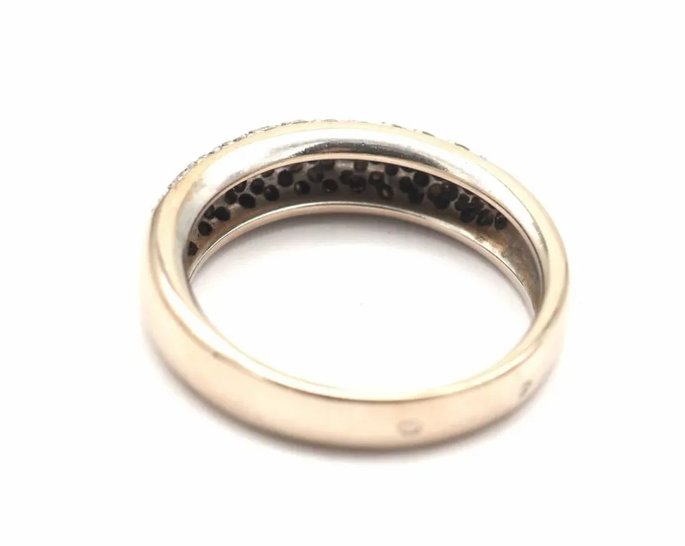 Bague jonc pavage or jaune 750 et diamants