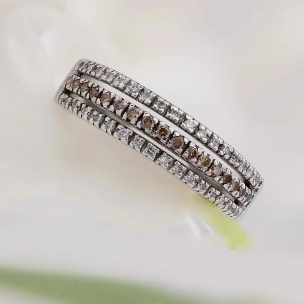 Bague jonc triple rang diamants