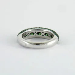 Bague Jonc Tsavorites