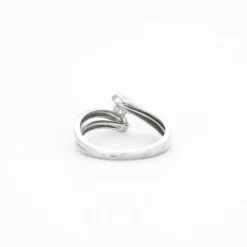 Bague joncs croisés or gris et diamant