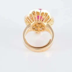 Bague Jupe Rubis cabochon Diamants
