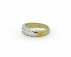 Bague King Charles en or jaune et blanc avec diamants