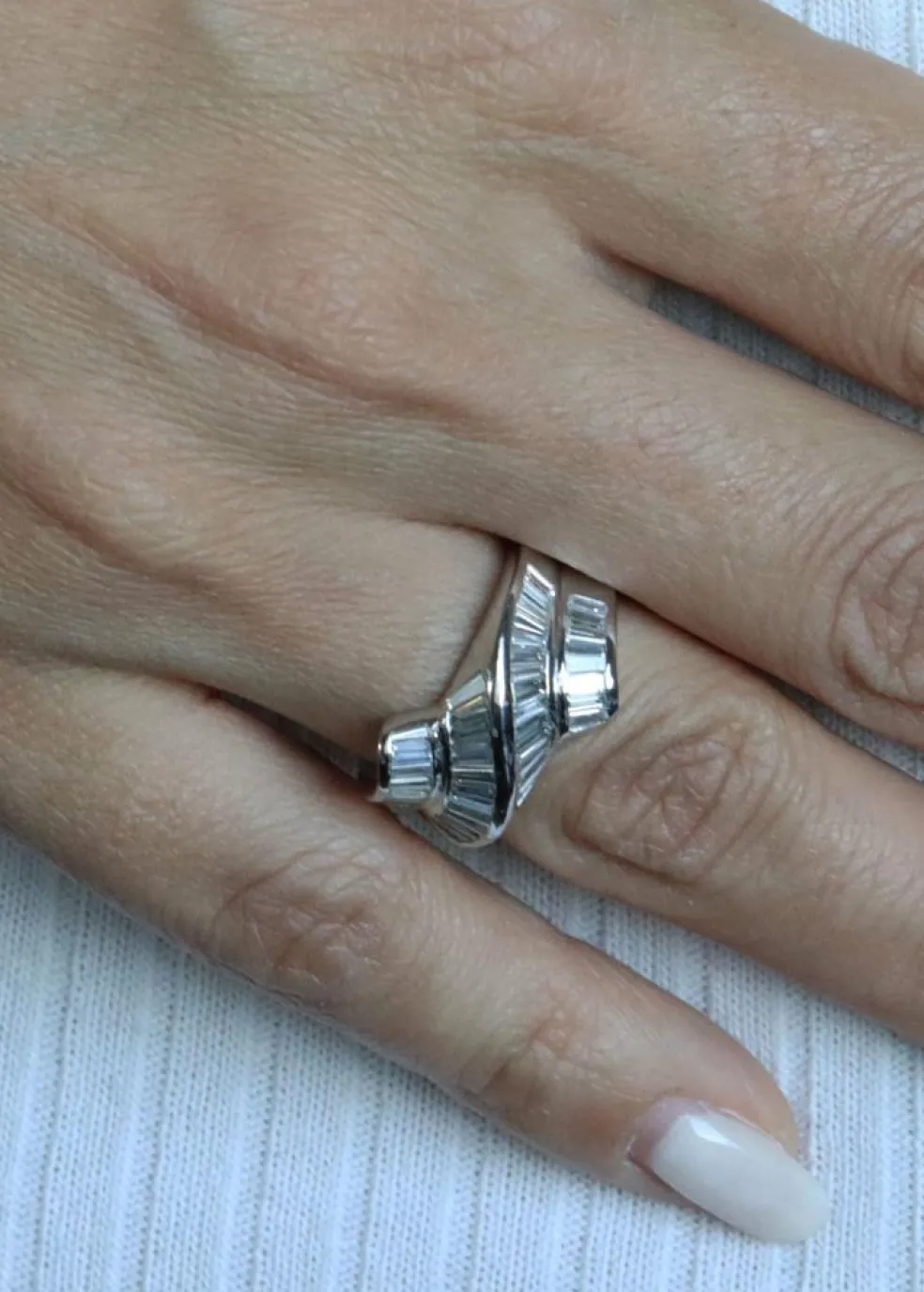 Bague Knott Or blanc Diamants