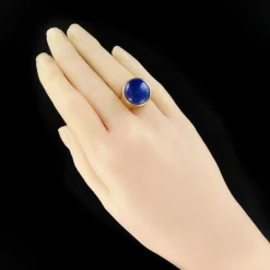 Bague lapis lazuli or jaune ciselé